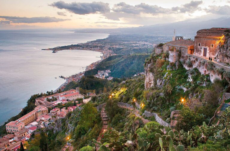 Turista olandese muore a Taormina: era arrivato a piedi da Linguaglossa
