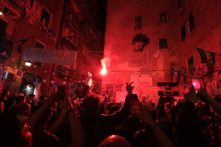 Il siciliano Abisso fischia lo scudetto del Napoli: il Sud è campione