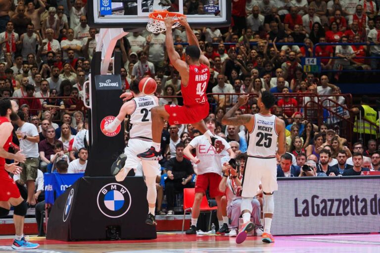 Milano si conferma campione nel basket, Bologna ko in gara-7 Milano si conferma campione nel basket, Bologna ko in gara-7
