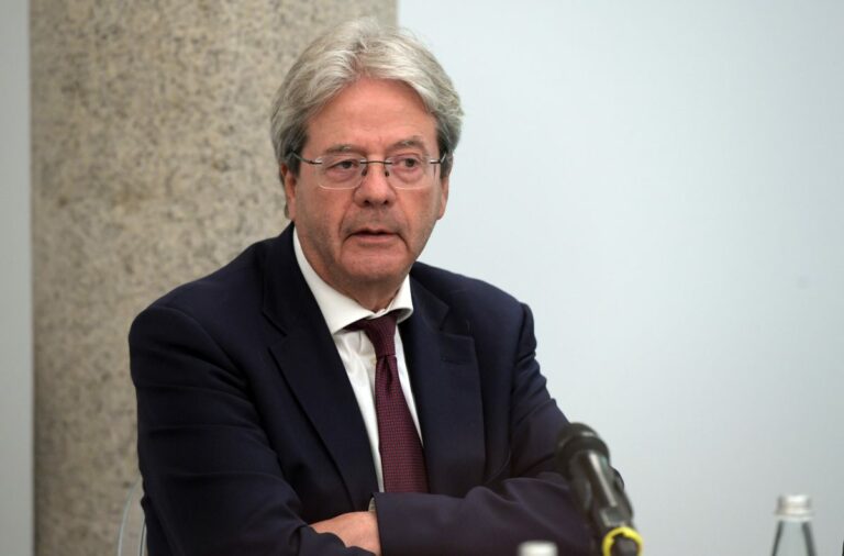 Gentiloni: “L’Ue guiderà la transizione verso la sostenibilità”