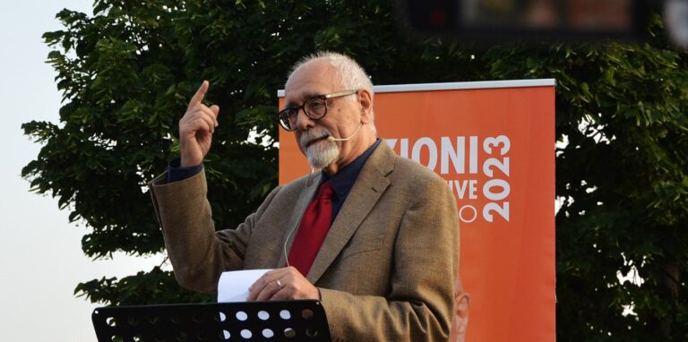 L’opposizione attacca De Luca: “Fans di De Luca benserviti, guardate gli esperti” L’opposizione attacca De Luca: “Fans di De Luca benserviti, guardate gli esperti”