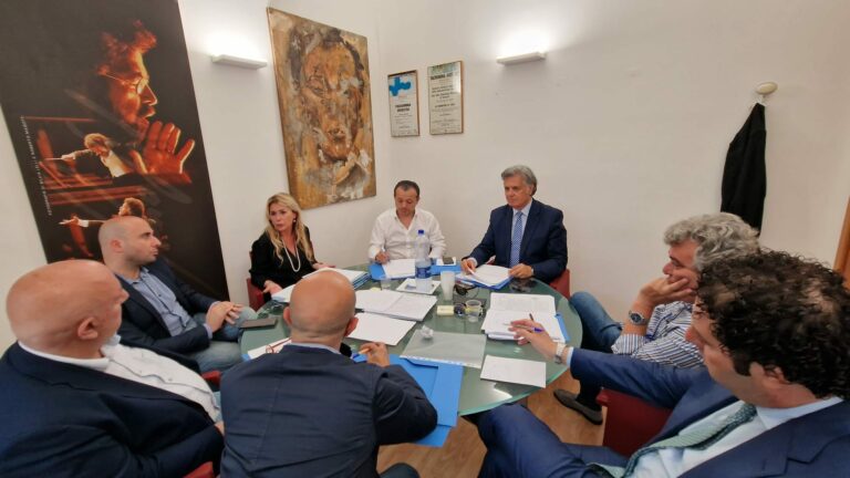 Divorzio Taormina-Fondazione TaoArte: il personale va in carico alla Regione