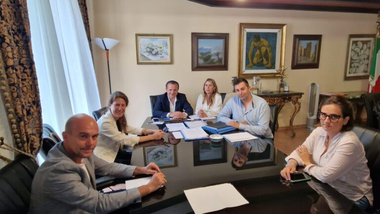 TaoArte, il sindaco non si insedia: “Taormina non può essere ospite in casa propria”