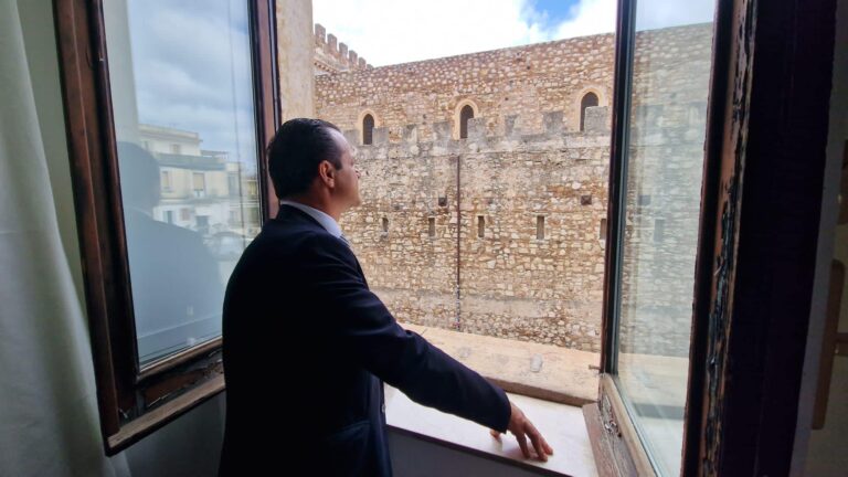 Il sindaco di Taormina: “Dal 19 giugno i miei blitz. Voglio una città pulita e ordinata”