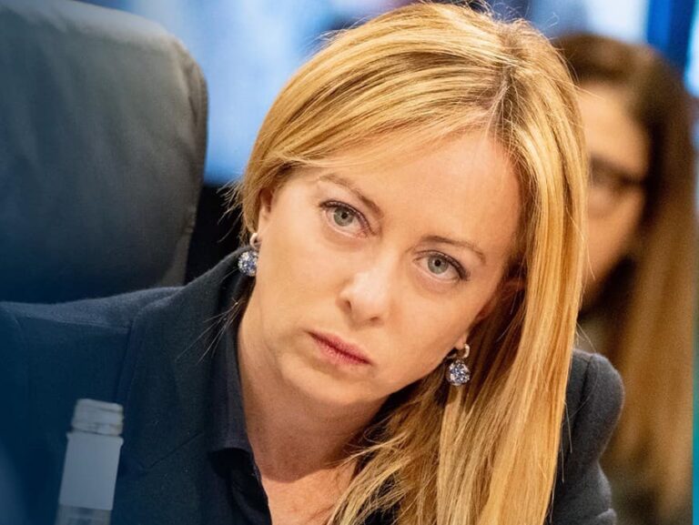 Sondaggi politici: crollano tutti, giù anche Fratelli d’Italia