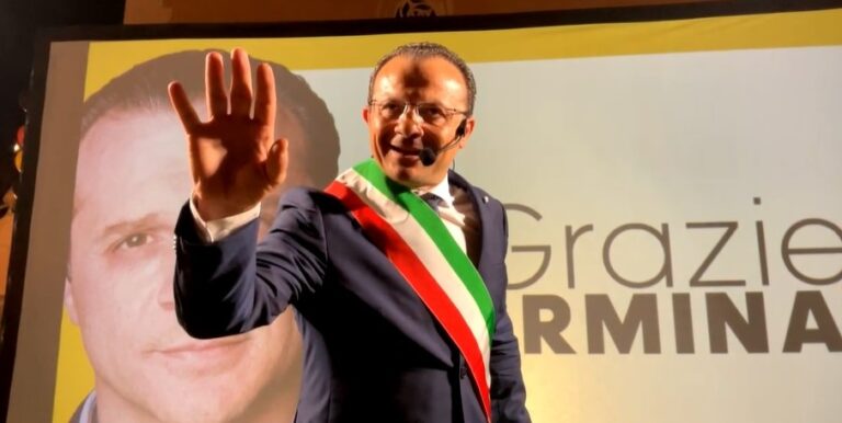 Tasse a Taormina, stangata anche agli anziani. Mille euro di acqua a un 80enne: “Non è giusto”