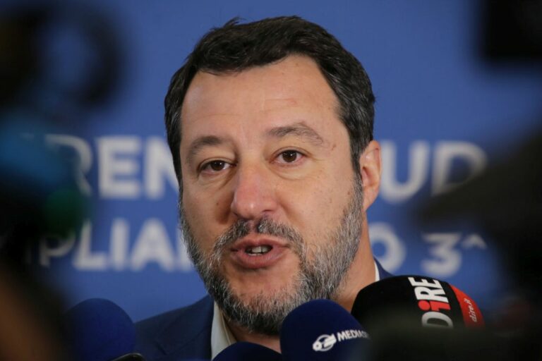 Salvini: “Più green, più disoccupati? Non è il futuro che ho in testa”