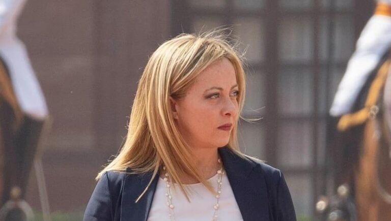 Meloni: “Fermare migrazione illegale”