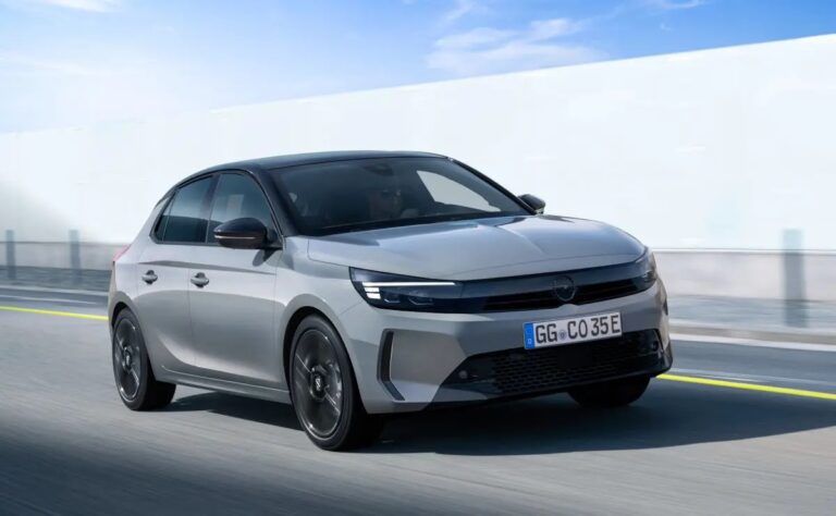 Opel, una versione elettrificata per ogni modello nel 2024 Opel, una versione elettrificata per ogni modello nel 2024