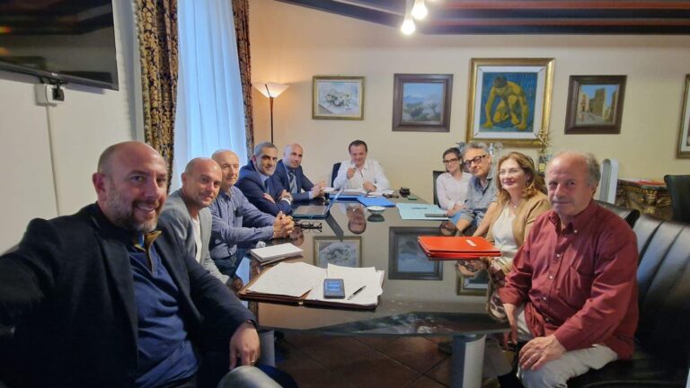 Lotta all’evasione a Taormina: al via iter per banca dati unica dei tributi
