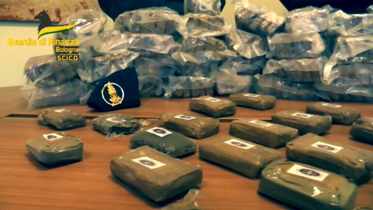 Asse Cina-‘Ndrangheta: così scorreva un fiume di droga