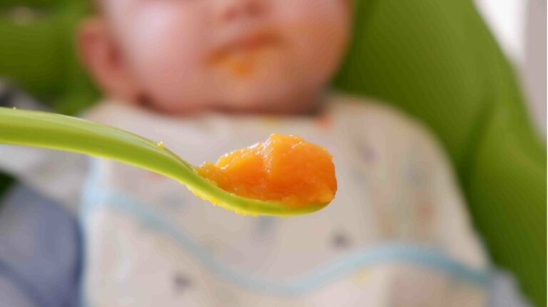 Droga nella pappa: così Nicolò è morto a 2 anni Droga nella pappa: così Nicolò è morto a 2 anni