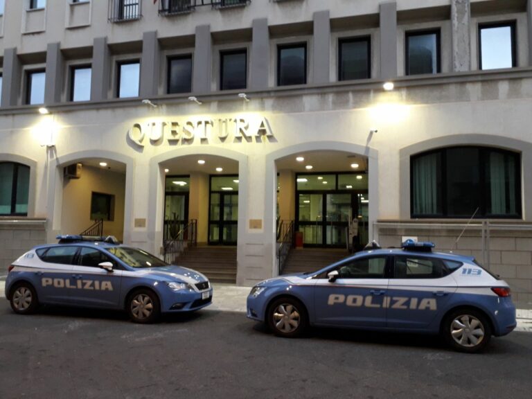 Rapina a coppia anziani in casa, 4 arresti