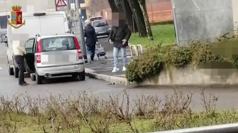 Rapine in banca con sequestri, sgominata una banda