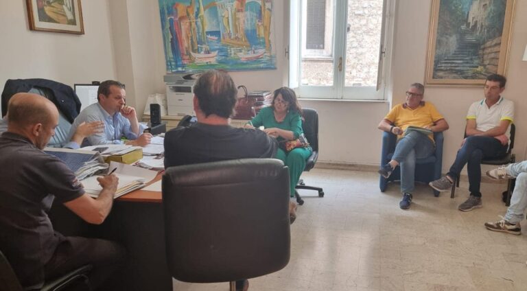 Uffici e servizi, De Luca accelera la riorganizzazione del Comune di Taormina