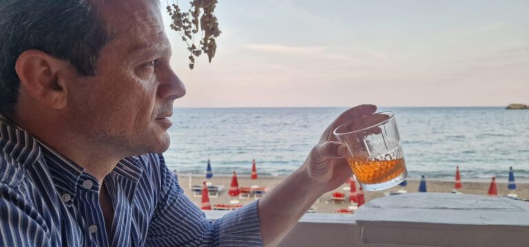 De Luca: “Taormina capitale del nuovo Regno delle Due Sicilie” De Luca: “Taormina capitale del nuovo Regno delle Due Sicilie”