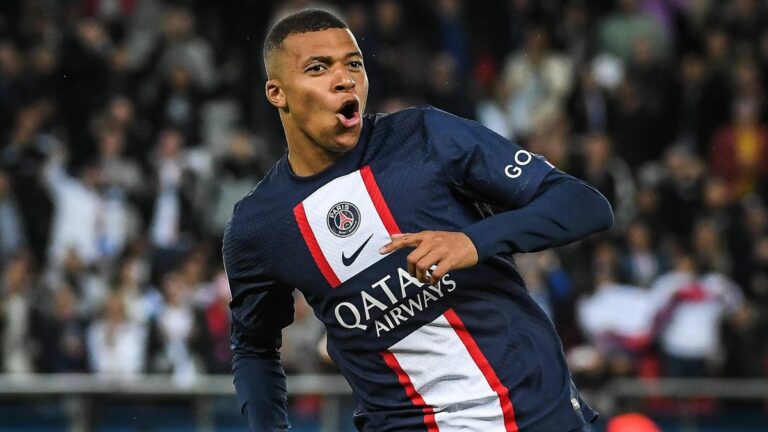 Asta da 200 mln per Mbappé: irrompono Liverpool e Arsenal Asta da 200 mln per Mbappé: irrompono Liverpool e Arsenal