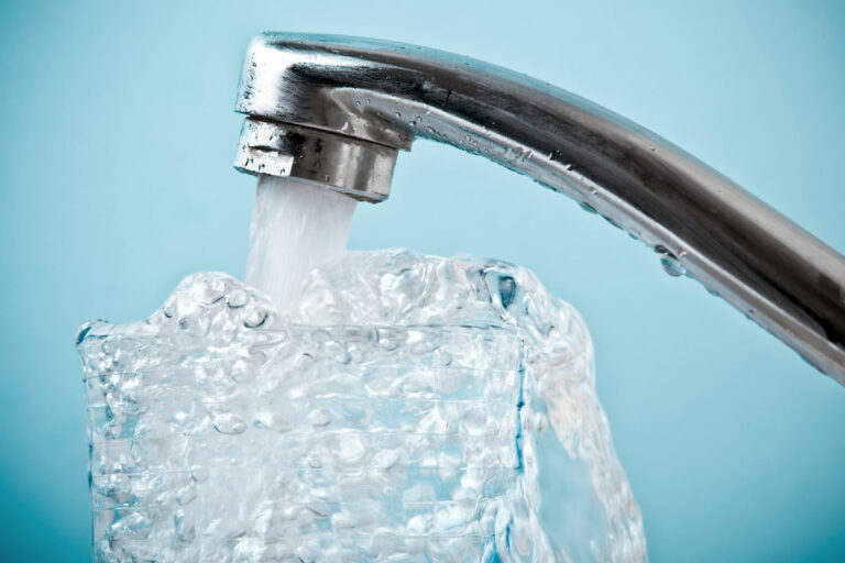 Ancora disagi per l’acqua a Taormina e il Comune si “scusa”