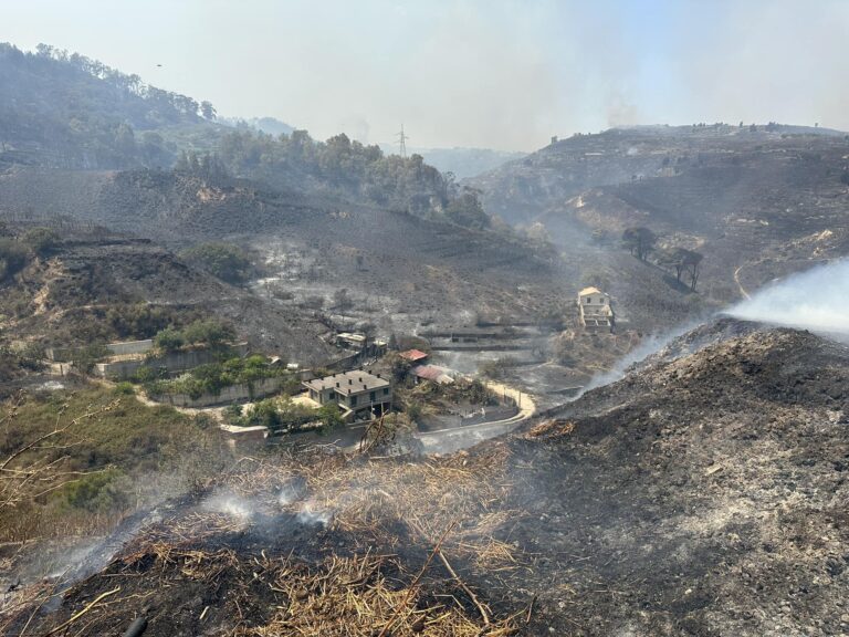 Taormina a ferro e fuoco: Caronte, i piromani o c’è altro?