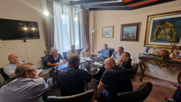 Raccolta rifiuti a Taormina: vertice con l’impresa, tutte le novità in arrivo