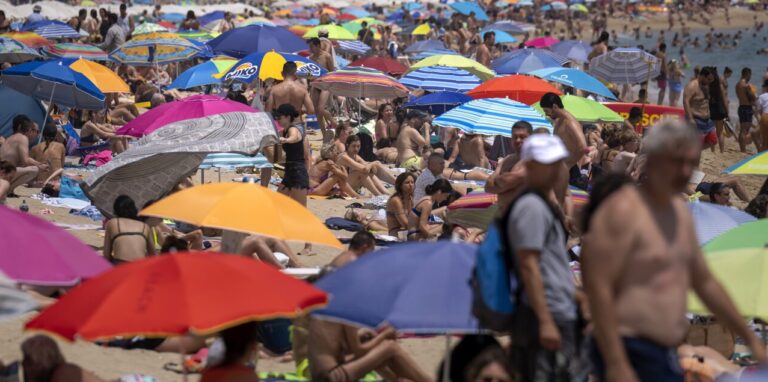 Meteo, ci aspetta una settimana di caldo infernale