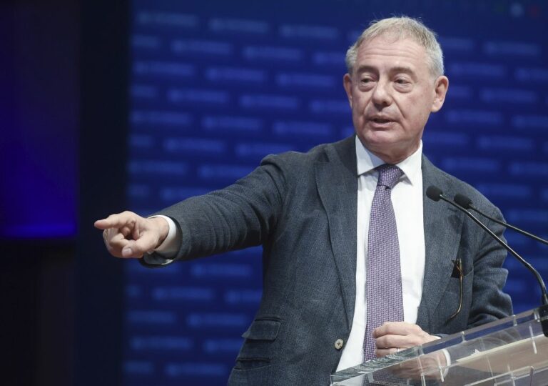 Urso: “Ryanair insofferente alle regole, mercato non è Far west”