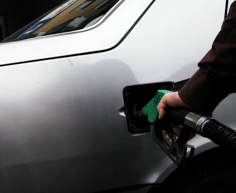Carburanti, Urso: “Italia meglio di altri in Europa”