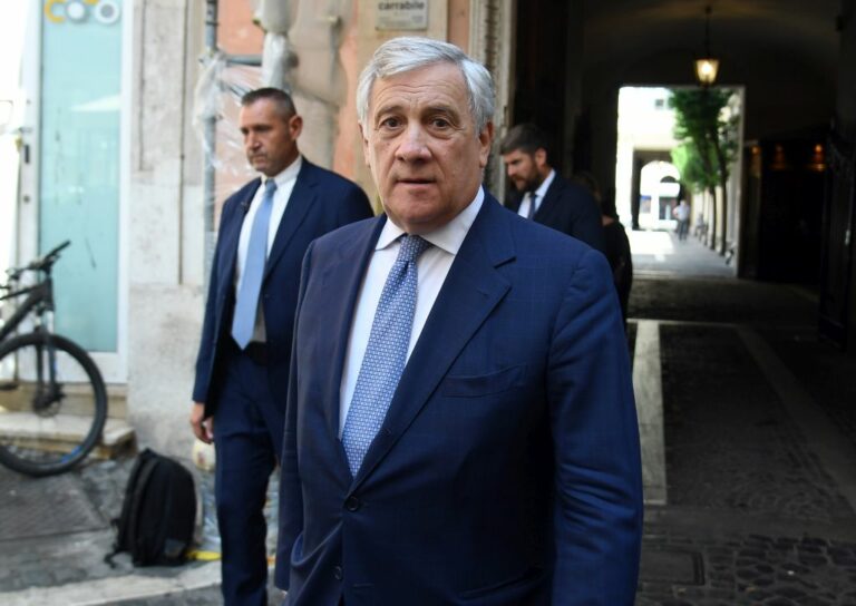 Ucraina, Tajani: “Temo che la guerra continuerà ancora per qualche mese”