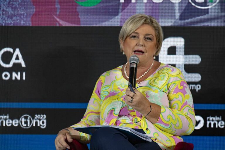 Calderone: “Tutti d’accordo che Reddito Cittadinanza non ha funzionato”