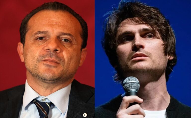 De Luca: “Duro poteva girare a Taormina in mutande ma i falli no”
