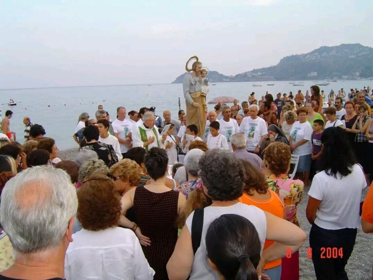 Torna la festa a mare di San Giuseppe a Letojanni: il programma delle celebrazioni Torna la festa a mare di San Giuseppe a Letojanni: il programma delle celebrazioni