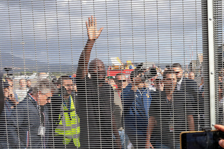 Delirio a Roma per Lukaku: i tifosi invadono Ciampino