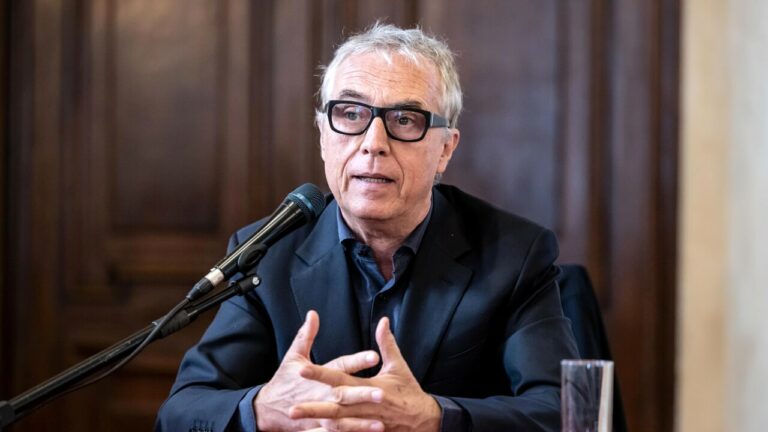 Boeri: “Ho schivato un tir in contromano in autostrada”
