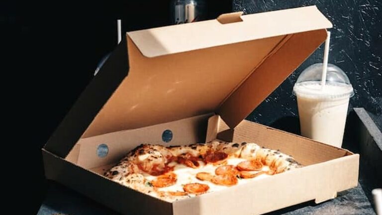 Il cibo a domicilio vale quasi 2 miliardi