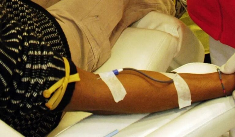 Emergenza plasma, Aip: “Servono campagne per la donazione”