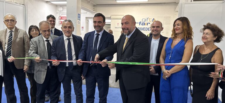 Inaugurata la 23esima edizione di Gift Fair a Taormina Inaugurata la 23esima edizione di Gift Fair a Taormina