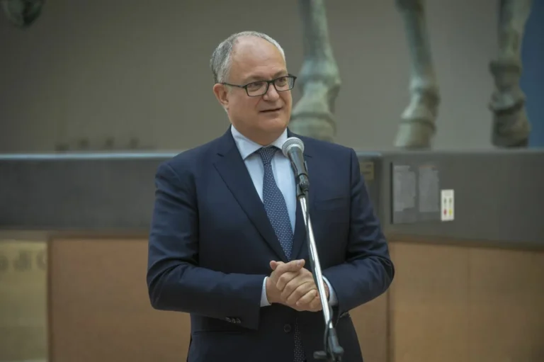 Gualtieri: “Il Superbonus doveva finire nel 2021”