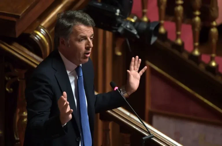 Immigrazione, Renzi: “L’Ue sbaglia ma il governo italiano non si isoli”