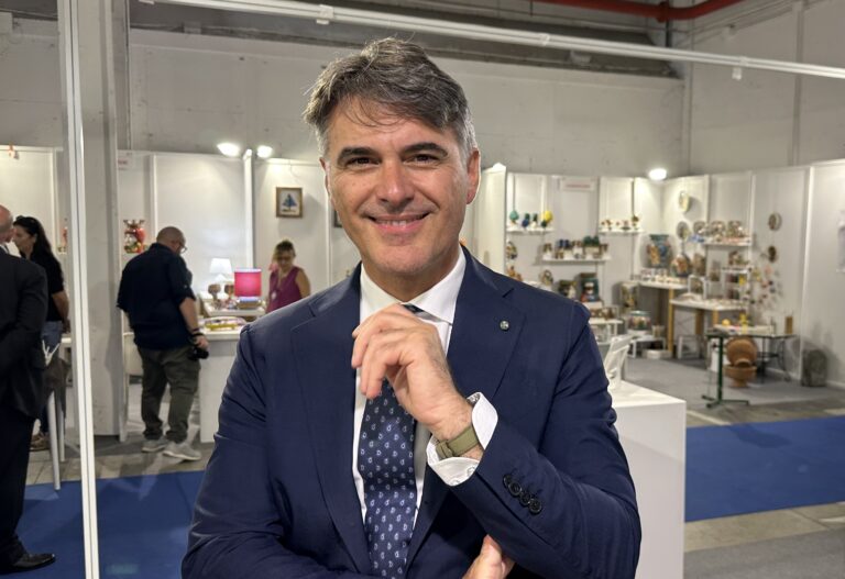 Mirante: “Taormina può diventare protagonista nell’hub di Hong Kong” (VIDEO) Mirante: “Taormina può diventare protagonista nell’hub di Hong Kong” (VIDEO)