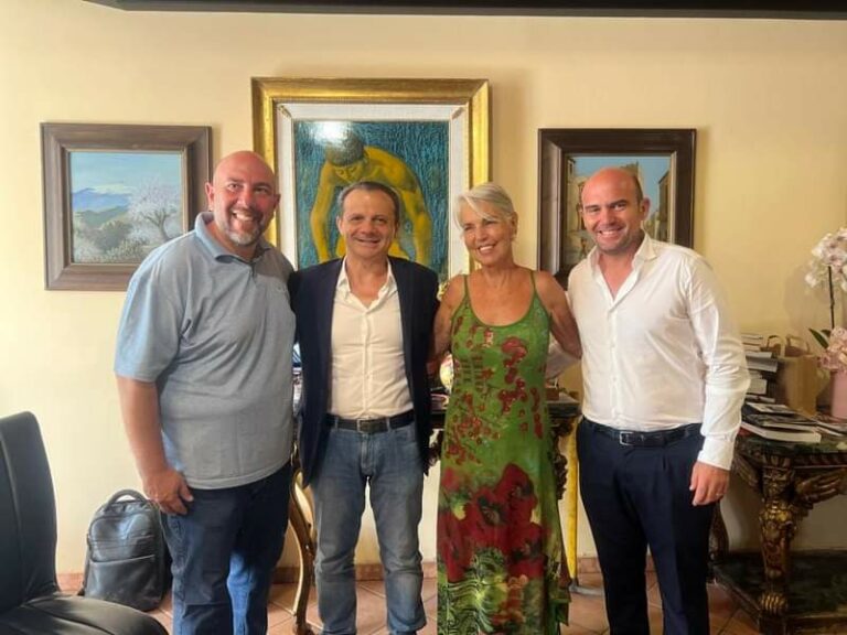Novella Calligaris a Taormina: il 9 settembre farà la traversata dello Stretto