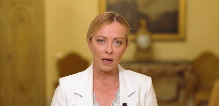 Meloni: “Agenzia Entrate non entrerà nei conti degli italiani” Meloni: “Agenzia Entrate non entrerà nei conti degli italiani”