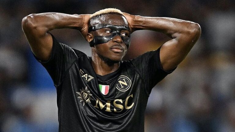 Napoli, Osimhen verso la Premier: è sfida Chelsea-Arsenal Napoli, Osimhen verso la Premier: è sfida Chelsea-Arsenal