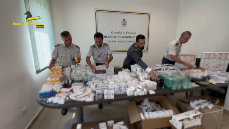 Farmaci dopanti destinati alle palestre, maxi-sequestro