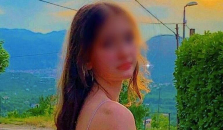 Sedicenne folgorata nella vasca da bagno