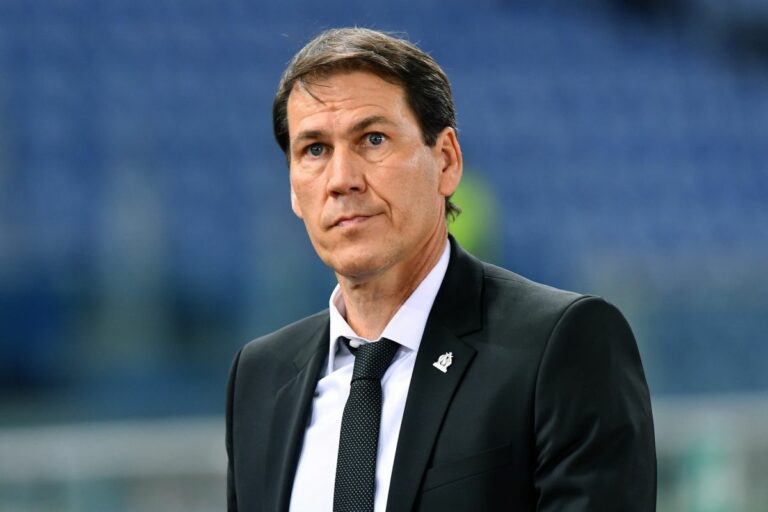 Napoli, Garcia verso l’esonero: Mazzarri è pronto
