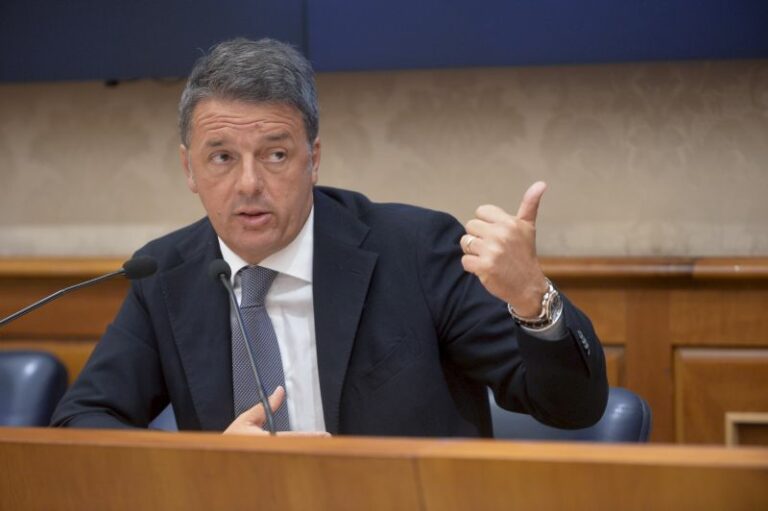 Renzi: “Ipotesi governo tecnico solo nella testa di Meloni”