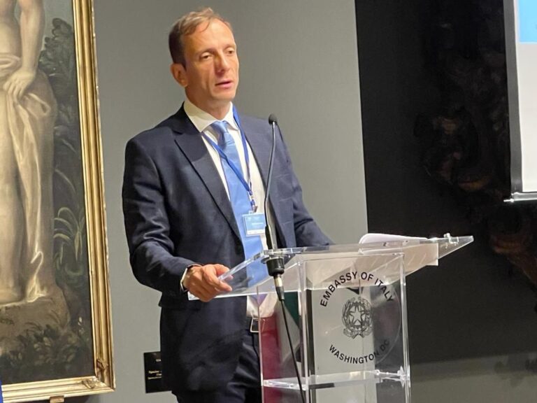 Fedriga a Washington: “Agevolare investimenti reciproci tra Usa e Italia”