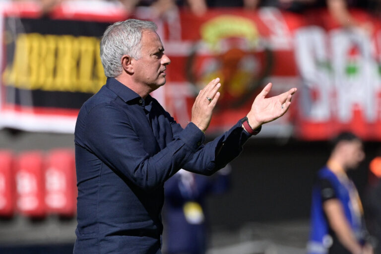 Mourinho: “Slavia Praga forte, Roma pronta e in fiducia”