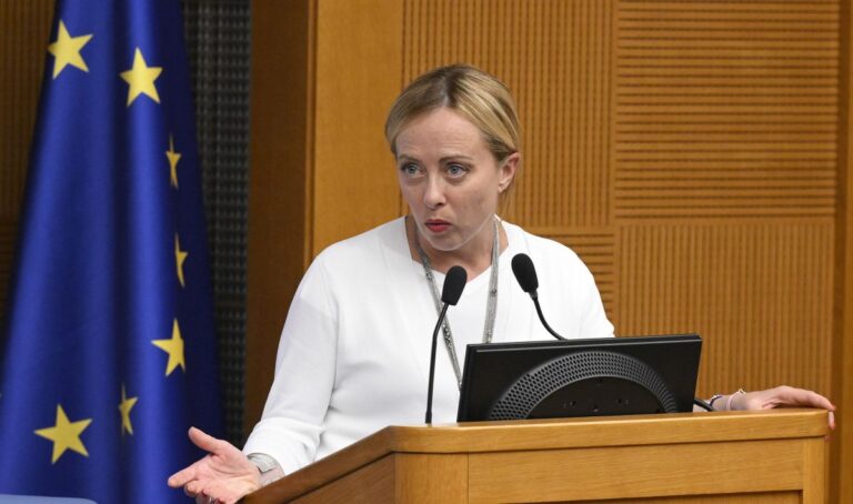Migranti, Meloni: “E’ mancato il rispetto nei confronti della Tunisia”