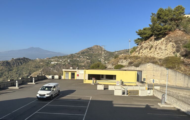 Svolta sul lodo parcheggi a Taormina: OSL chiude transazione a 23,5 mln